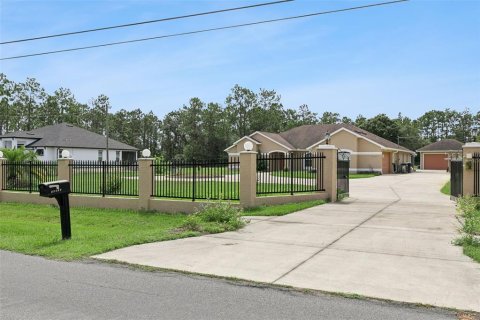 Villa ou maison à vendre à Orlando, Floride: 4 chambres, 220.18 m2 № 2360272 - photo 6