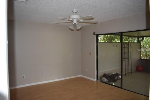House in Tampa, Florida 2 bedrooms, 103.68 sq.m. № 2206722 - photo 7
