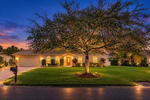 Villa ou maison à Coral Springs, Floride 4 chambres, 199.28 m2 № 2357393