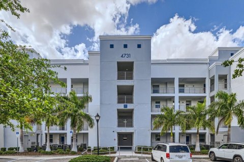 Condo in Kissimmee, Florida, 2 bedrooms  № 1679180 - photo 1