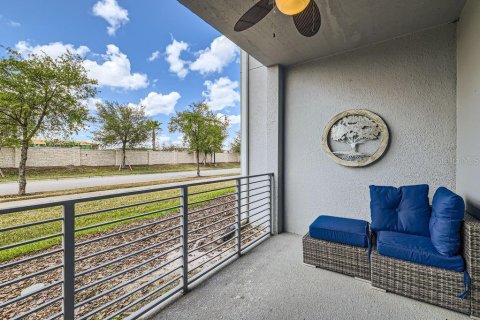 Condo in Kissimmee, Florida, 2 bedrooms  № 1679180 - photo 23