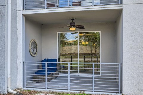 Condo in Kissimmee, Florida, 2 bedrooms  № 1679180 - photo 25