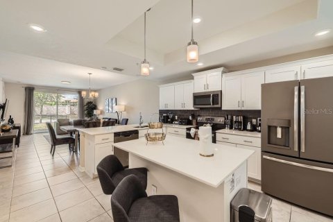Condo in Kissimmee, Florida, 2 bedrooms  № 1679180 - photo 11