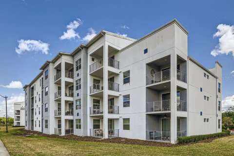 Condo in Kissimmee, Florida, 2 bedrooms  № 1679180 - photo 27