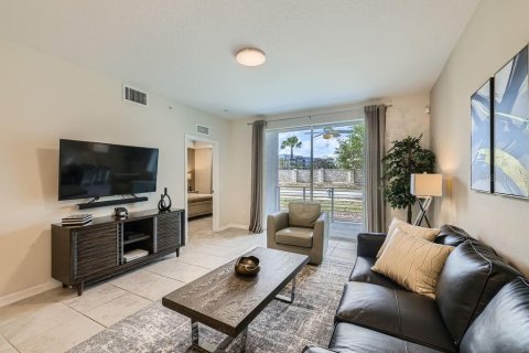 Condo in Kissimmee, Florida, 2 bedrooms  № 1679180 - photo 4