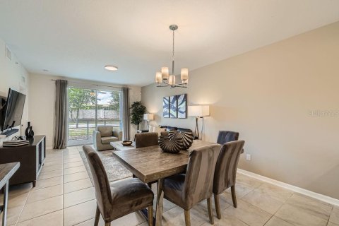 Condo in Kissimmee, Florida, 2 bedrooms  № 1679180 - photo 8