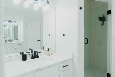 Casa en alquiler en Davenport, Florida, 5 dormitorios, 242.57 m2 № 1894538 - foto 18