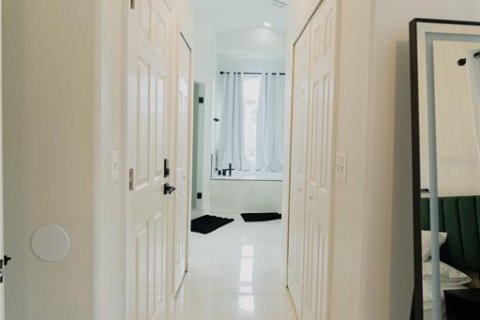 Casa en alquiler en Davenport, Florida, 5 dormitorios, 242.57 m2 № 1894538 - foto 17