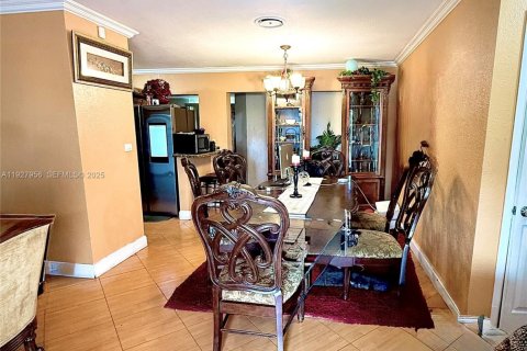 Купить виллу или дом в Майами-Гарденс, Флорида 3 спальни, 127.09м2, № 1988196 - фото 10