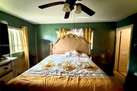 Купить виллу или дом в Майами-Гарденс, Флорида 3 спальни, 127.09м2, № 1988196 - фото 11