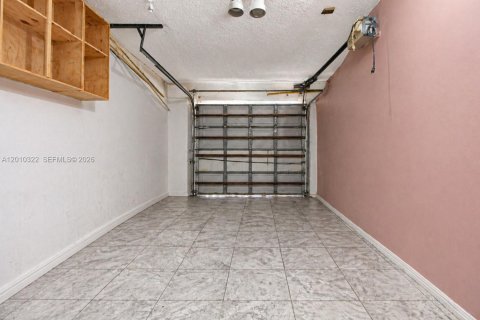 Casa en venta en Sunrise, Florida, 4 dormitorios, 174.28 m2 № 2074496 - foto 23