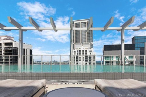 Condo in Miami, Florida, 2 bedrooms  № 1926173 - photo 22