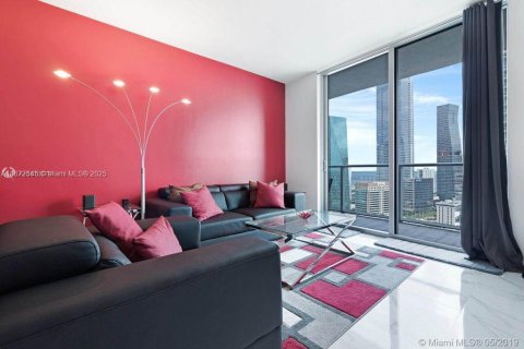Condo in Miami, Florida, 2 bedrooms  № 1926173 - photo 6