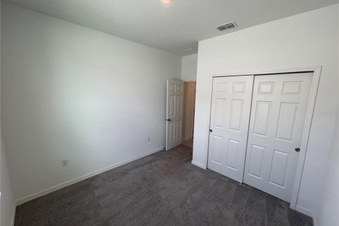 House in Eagle Lake, Florida 4 bedrooms, 168.71 sq.m. № 2285229 - photo 20