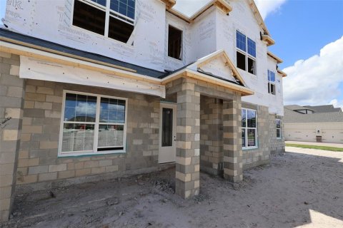 House in Oviedo, Florida 5 bedrooms, 434.13 sq.m. № 2099880 - photo 2