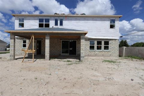 House in Oviedo, Florida 5 bedrooms, 434.13 sq.m. № 2099880 - photo 8