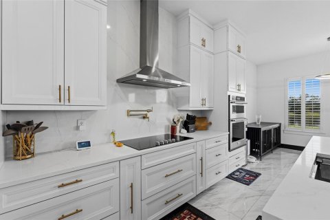 Casa en venta en Sarasota, Florida, 5 dormitorios, 376.9 m2 № 2212210 - foto 9