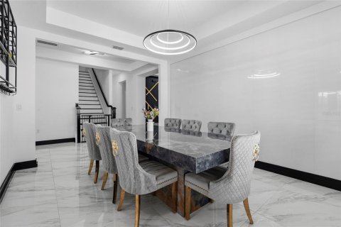 Casa en venta en Sarasota, Florida, 5 dormitorios, 376.9 m2 № 2212210 - foto 18