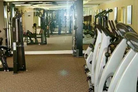 Снять в аренду кондоминиум в Норт-Майами, Флорида 2 спальни, 88.63м2, № 2048066 - фото 17