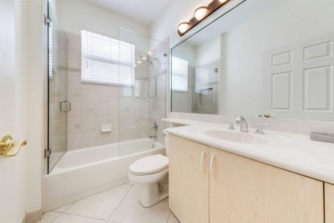 Casa en venta en Lake Worth, Florida, 3 dormitorios, 197.32 m2 № 2178585 - foto 19