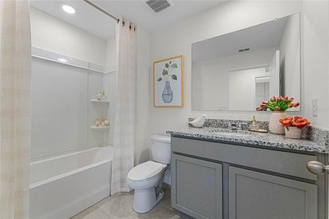 Townhouse in Apopka, Florida 3 bedrooms, 168.71 sq.m. № 1866129 - photo 30