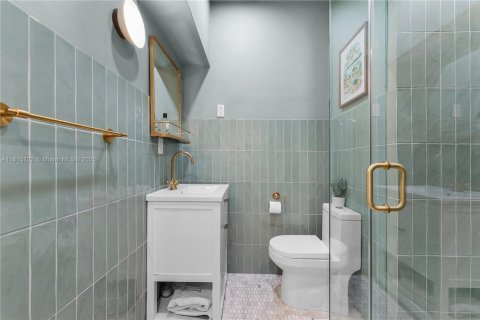 Купить виллу или дом в Майами-Бич, Флорида 4 спальни, 212.75м2, № 1766589 - фото 21