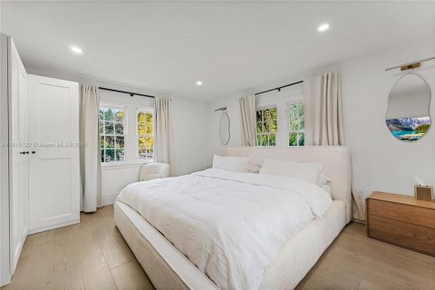 Купить виллу или дом в Майами-Бич, Флорида 4 спальни, 212.75м2, № 1766589 - фото 12