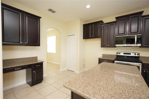 Villa ou maison à louer à Orlando, Floride: 5 chambres, 316.61 m2 № 2113774 - photo 10