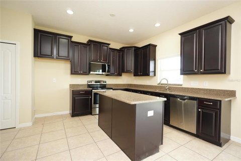 Villa ou maison à louer à Orlando, Floride: 5 chambres, 316.61 m2 № 2113774 - photo 11