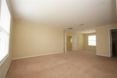 Villa ou maison à louer à Orlando, Floride: 5 chambres, 316.61 m2 № 2113774 - photo 22