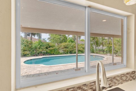 Casa en venta en Plantation, Florida, 3 dormitorios, 208.84 m2 № 2087510 - foto 5