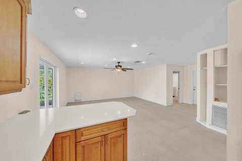 Casa en venta en Plantation, Florida, 3 dormitorios, 208.84 m2 № 2087510 - foto 21