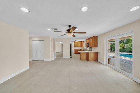 Casa en venta en Plantation, Florida, 3 dormitorios, 208.84 m2 № 2087510 - foto 23