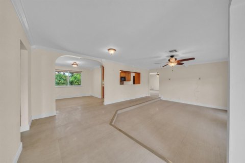 Casa en venta en Plantation, Florida, 3 dormitorios, 208.84 m2 № 2087510 - foto 13