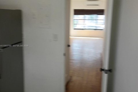 Appartement à louer à Miami Beach, Floride: 2 chambres, 139.35 m2 № 2047109 - photo 13