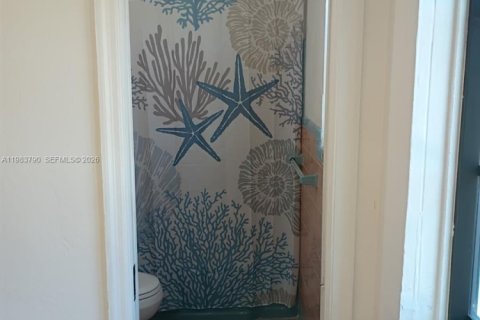 Appartement à louer à Miami Beach, Floride: 2 chambres, 139.35 m2 № 2047109 - photo 21