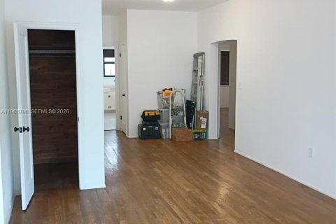 Appartement à louer à Miami Beach, Floride: 2 chambres, 139.35 m2 № 2047109 - photo 7