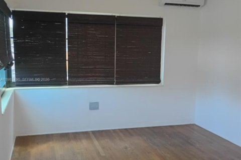 Appartement à louer à Miami Beach, Floride: 2 chambres, 139.35 m2 № 2047109 - photo 18