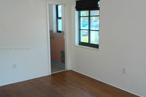 Appartement à louer à Miami Beach, Floride: 2 chambres, 139.35 m2 № 2047109 - photo 20