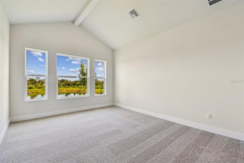 House in Wesley Chapel, Florida 4 bedrooms, 284.19 sq.m. № 1652512 - photo 28