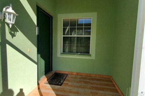 House in Land O' Lakes, Florida 2 bedrooms, 128.02 sq.m. № 1733794 - photo 28