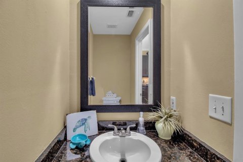 Touwnhouse à vendre à Longboat Key, Floride: 2 chambres, 133.78 m2 № 1894941 - photo 17