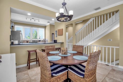 Touwnhouse à vendre à Longboat Key, Floride: 2 chambres, 133.78 m2 № 1894941 - photo 6