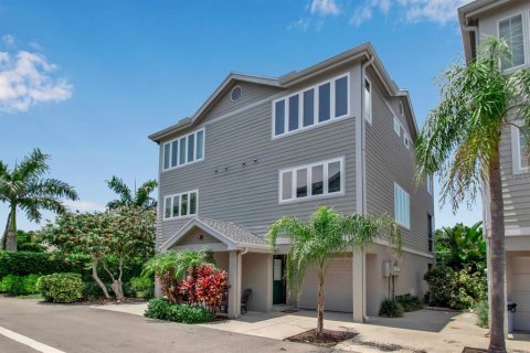 Touwnhouse à vendre à Longboat Key, Floride: 2 chambres, 133.78 m2 № 1894941 - photo 1