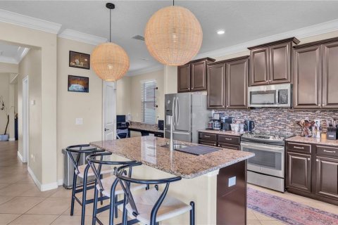 House in Riverview, Florida 4 bedrooms, 243.03 sq.m. № 2152063 - photo 16