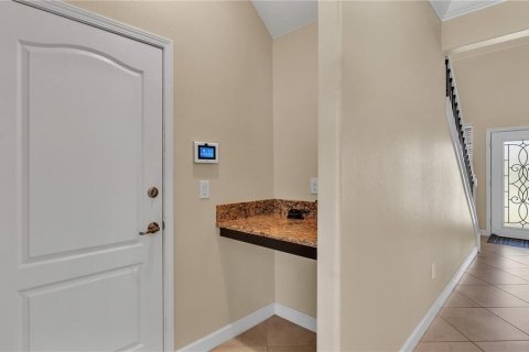 House in Riverview, Florida 4 bedrooms, 243.03 sq.m. № 2152063 - photo 10