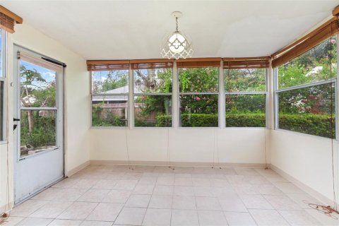 House in Longwood, Florida 4 bedrooms, 193.7 sq.m. № 1829816 - photo 12