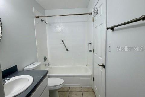 Condominio en alquiler en Winter Springs, Florida, 2 dormitorios, 100.33 m2 № 2103397 - foto 12