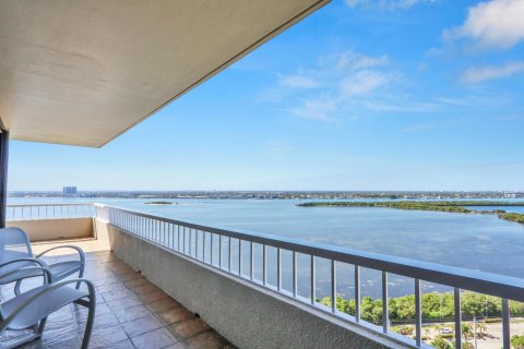 Copropriété à vendre à Riviera Beach, Floride: 2 chambres, 133.31 m2 № 2190758 - photo 15