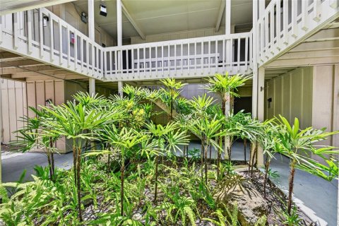 Condo in Sarasota, Florida, 2 bedrooms № 2203431 - photo 29